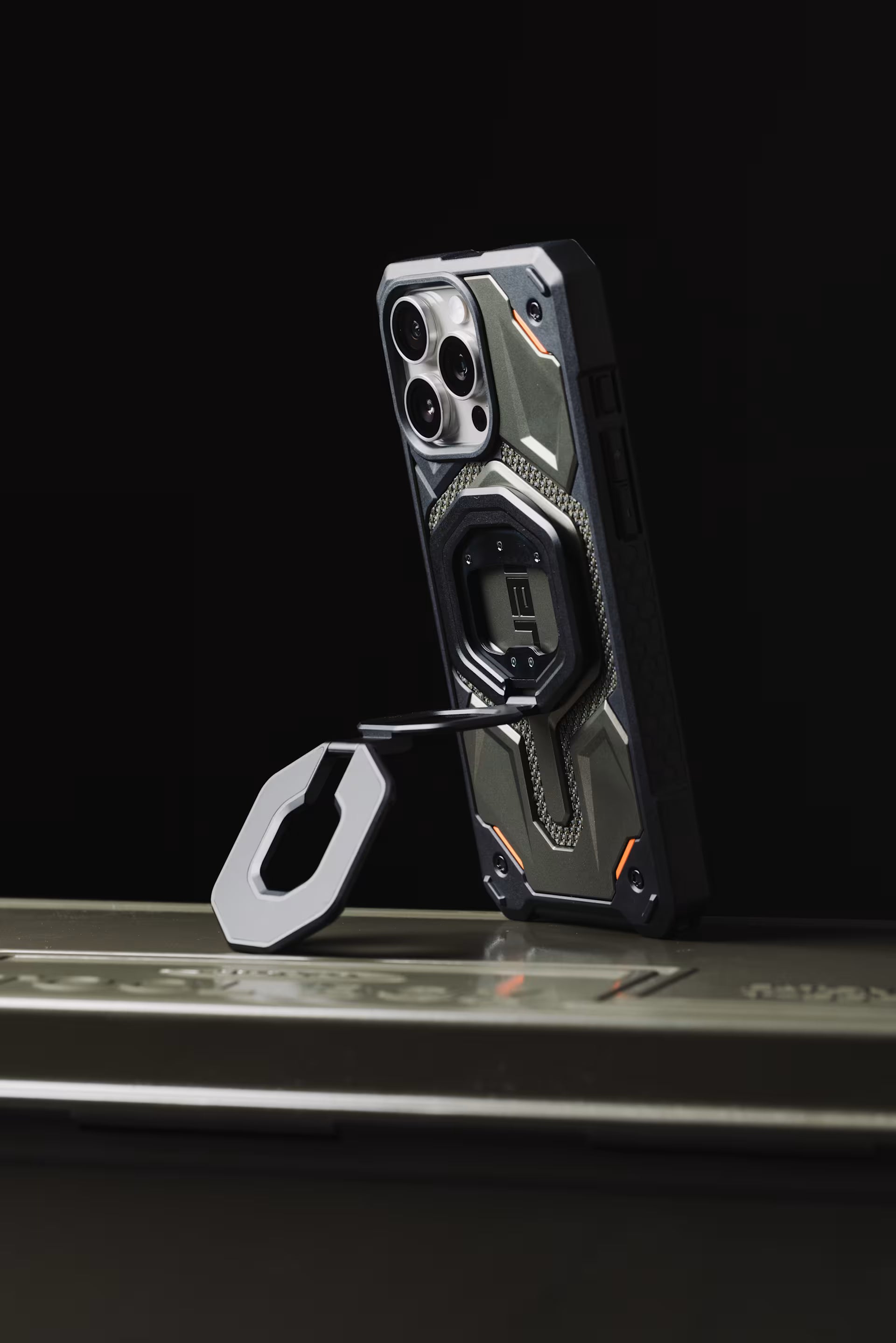 UAG Monarch Mag2 Dual Magnetic Ring Stand