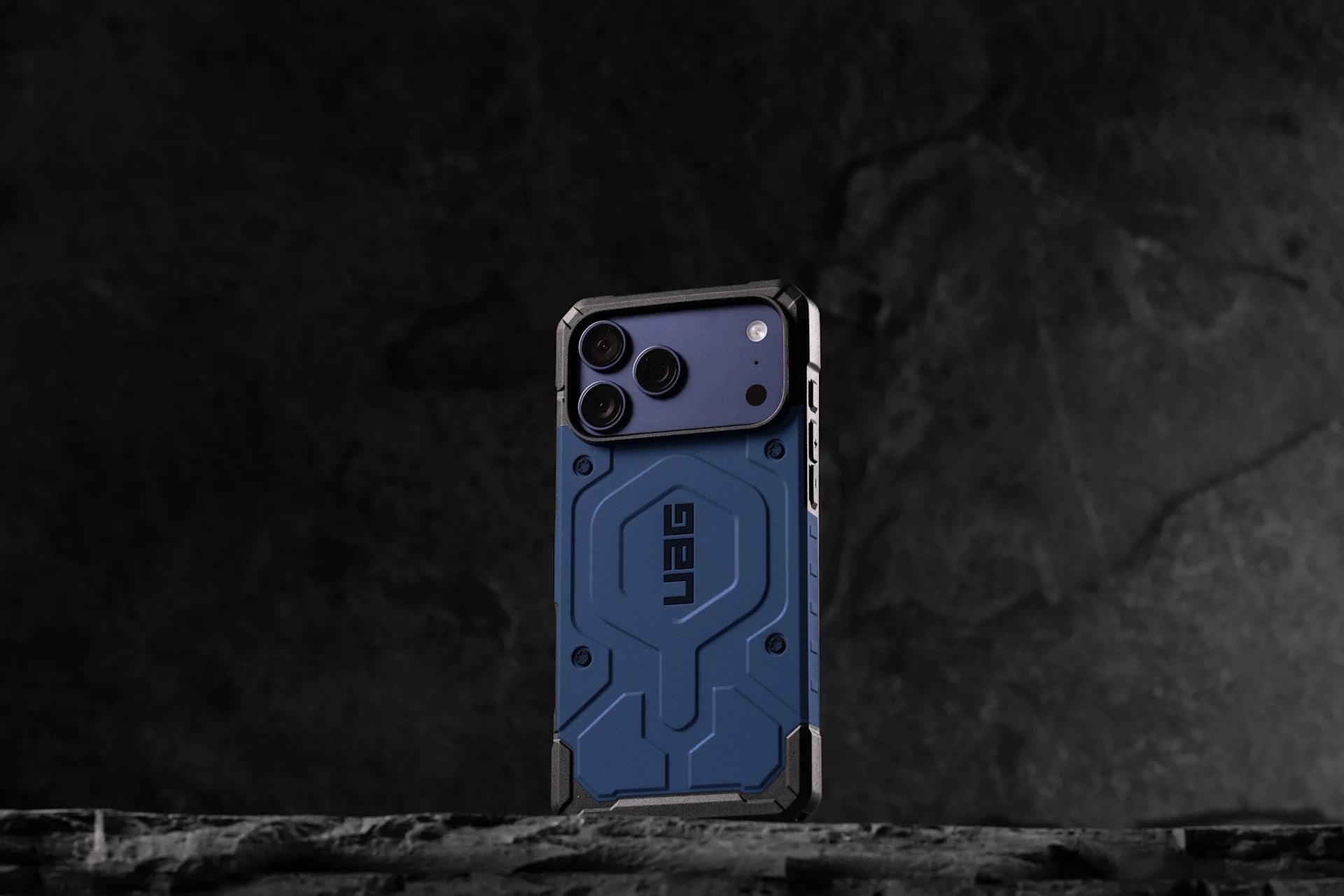 iPhone 17 Series Uag Magsafe pathfinder Armor Lightweight Slim Case For Iphone Military Drop Tested Blue
