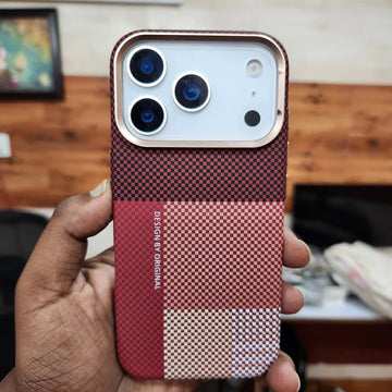 iPhone 17 Pro & 17 Pro Max 0.8mm Ultrathin Carbon Fiber Texture Case with Magsafe Red
