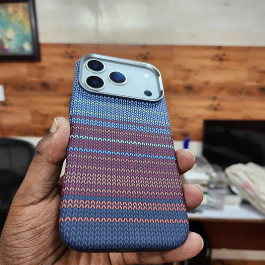 iPhone 17 Pro & 17 Pro Max 0.8mm Ultrathin Carbon Fiber Texture Case with Magsafe Blue