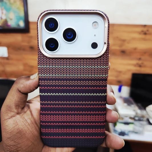 iPhone 17 Pro & 17 Pro Max 0.8mm Ultrathin Carbon Fiber Texture Case with Magsafe Maroon