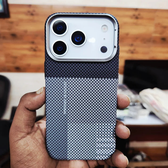 iPhone 17 Pro & 17 Pro Max 0.8mm Ultrathin Carbon Fiber Texture Case with Magsafe gray