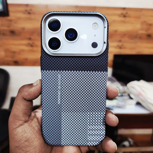 iPhone 17 Pro & 17 Pro Max 0.8mm Ultrathin Carbon Fiber Texture Case with Magsafe gray